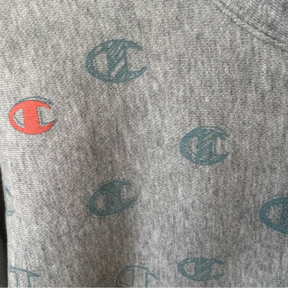 Champion monogram sweatshirt hoodie Shirt - kid Large 14-16 also fits Woman XS - Picture 4 of 5
